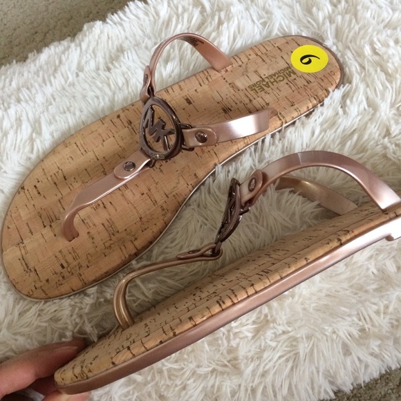 Michael Kors sandals - Picture 2 of 5